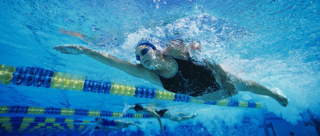 Почему плавание полезно для здоровья — Полезная информация